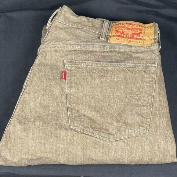 Levis 501 Red Tab Straight Leg Button Fly White Oak Cone Denim Jean Pants 40x30 - Picture 2 of 7